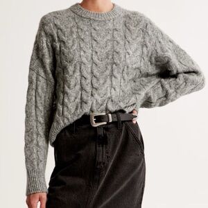 Abercrombie Soft Cable Knit Crewneck Sweater - Gray